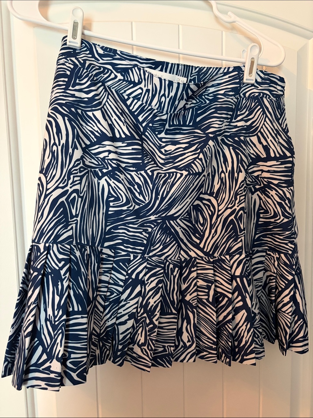 Lady Hagen Navy Print Skort Size 16